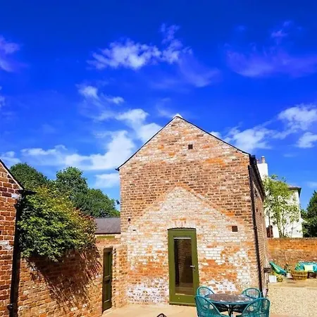 Holiday home Beautiful Barn Conversion With Easy Access To York *
